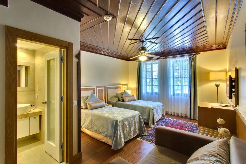 Deluxe Doppel-/Zweibettzimmer